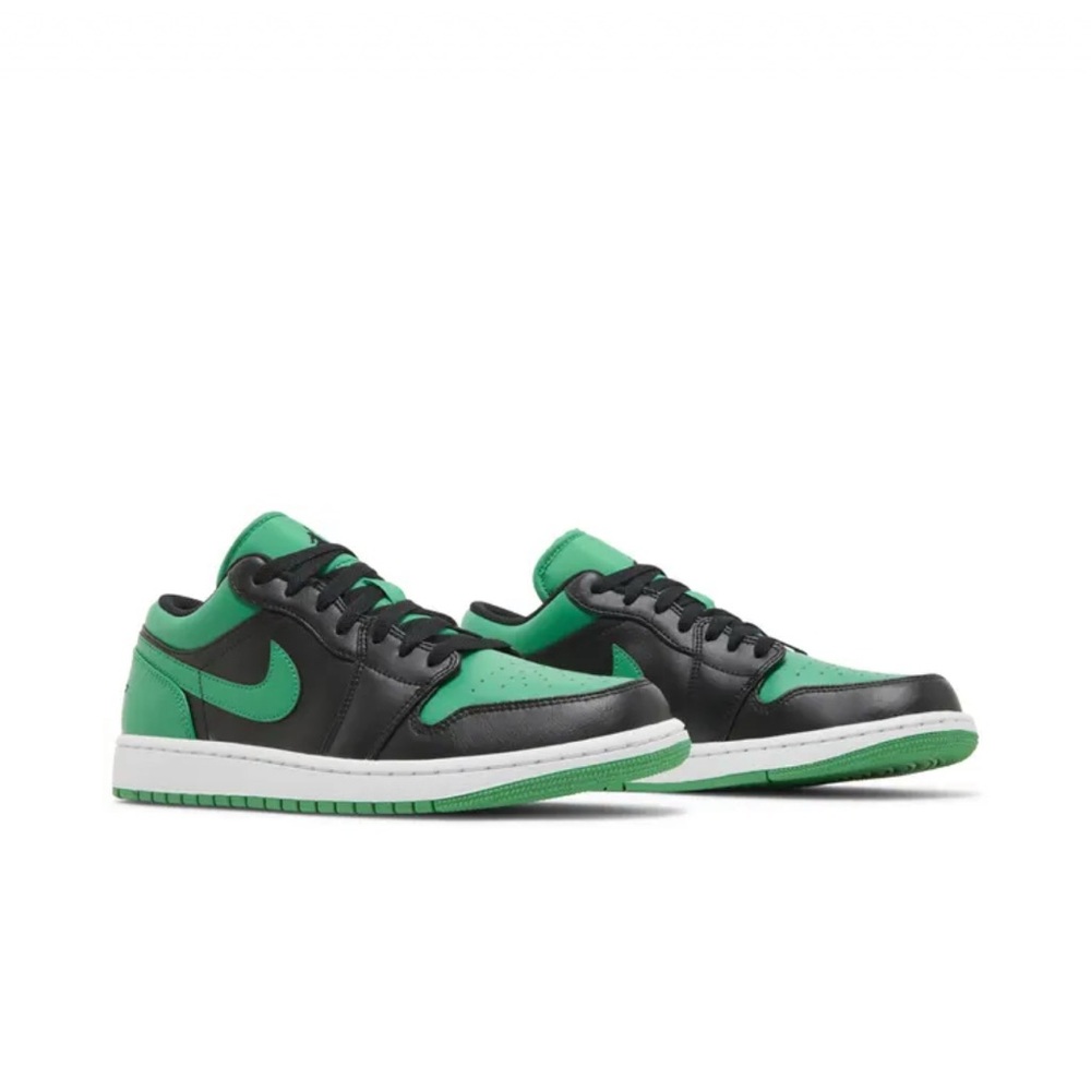 Nike Emerald and Ebony Low-Tops